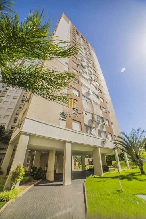 Apartamento 2 dormitórios no bairro Vila Ipiranga