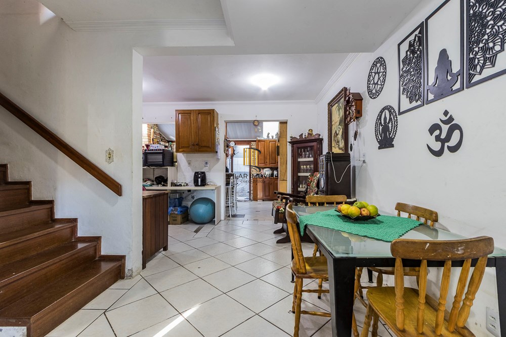 Casa de Condomínio 2 dormitórios no bairro Hípica