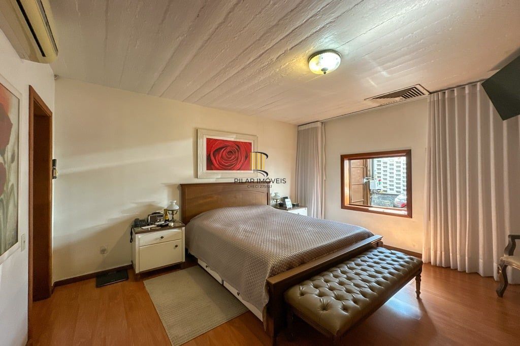 Casa 3 dormitórios no bairro Três Figueiras