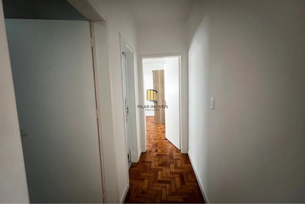 Apartamento 2 dormitórios no bairro Cidade Baixa
