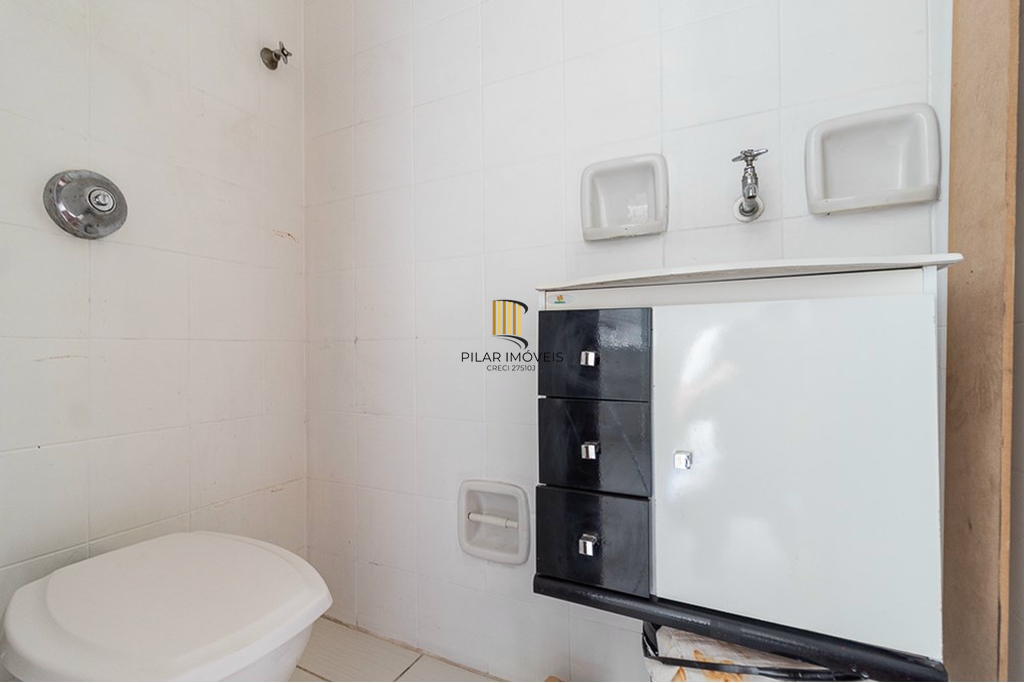 Apartamento 2 dormitórios no bairro Vila Ipiranga