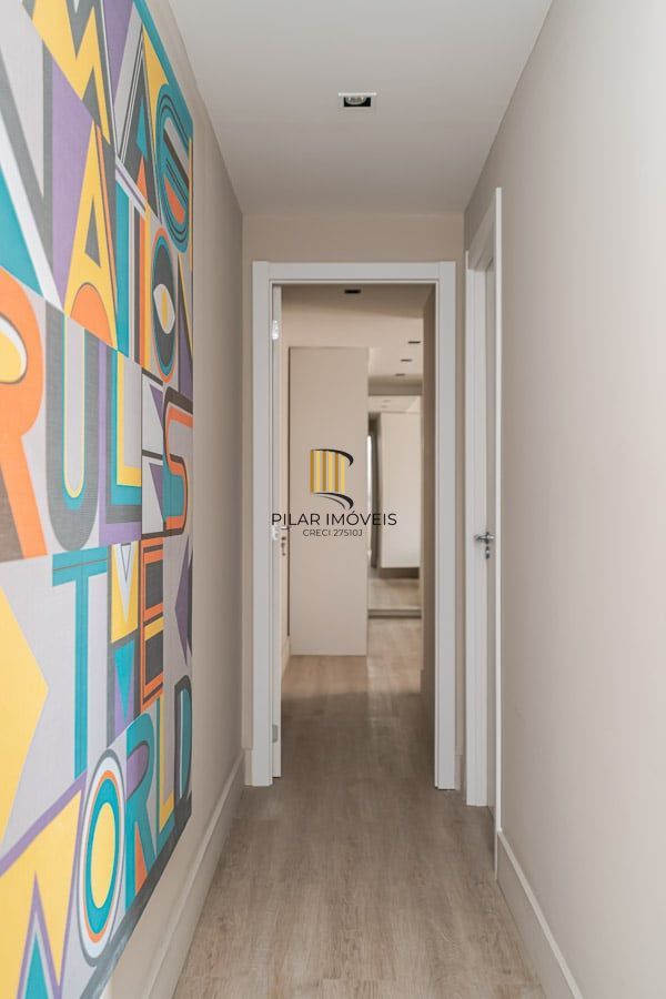 Apartamento 3 dormitórios no bairro Menino Deus