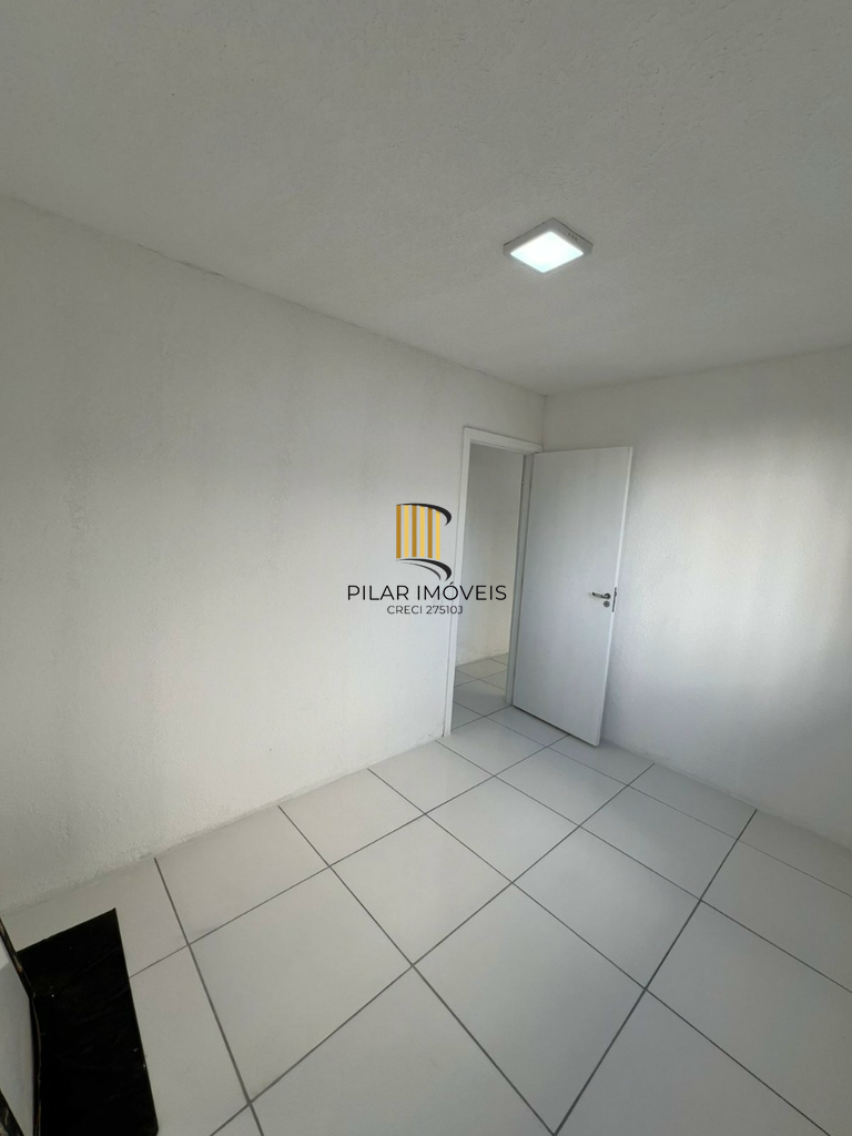 Apartamento 2 dormitórios no bairro Restinga