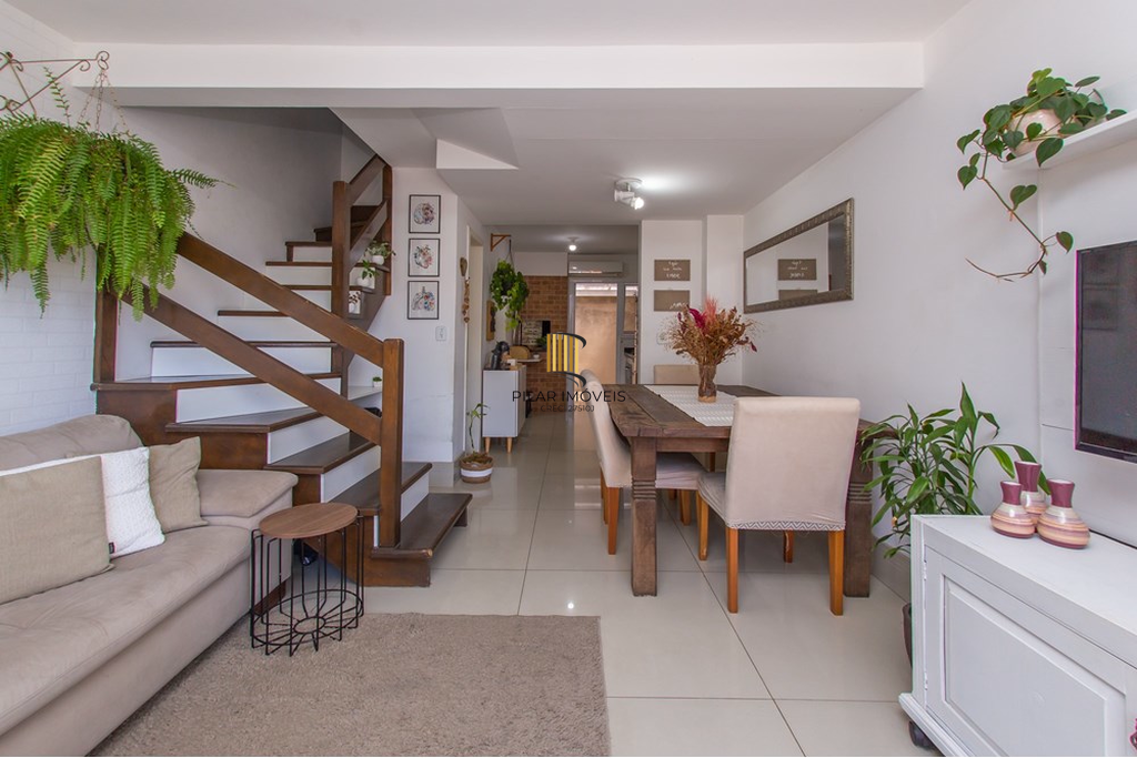 Casa de Condomínio 2 dormitórios no bairro Vila Nova