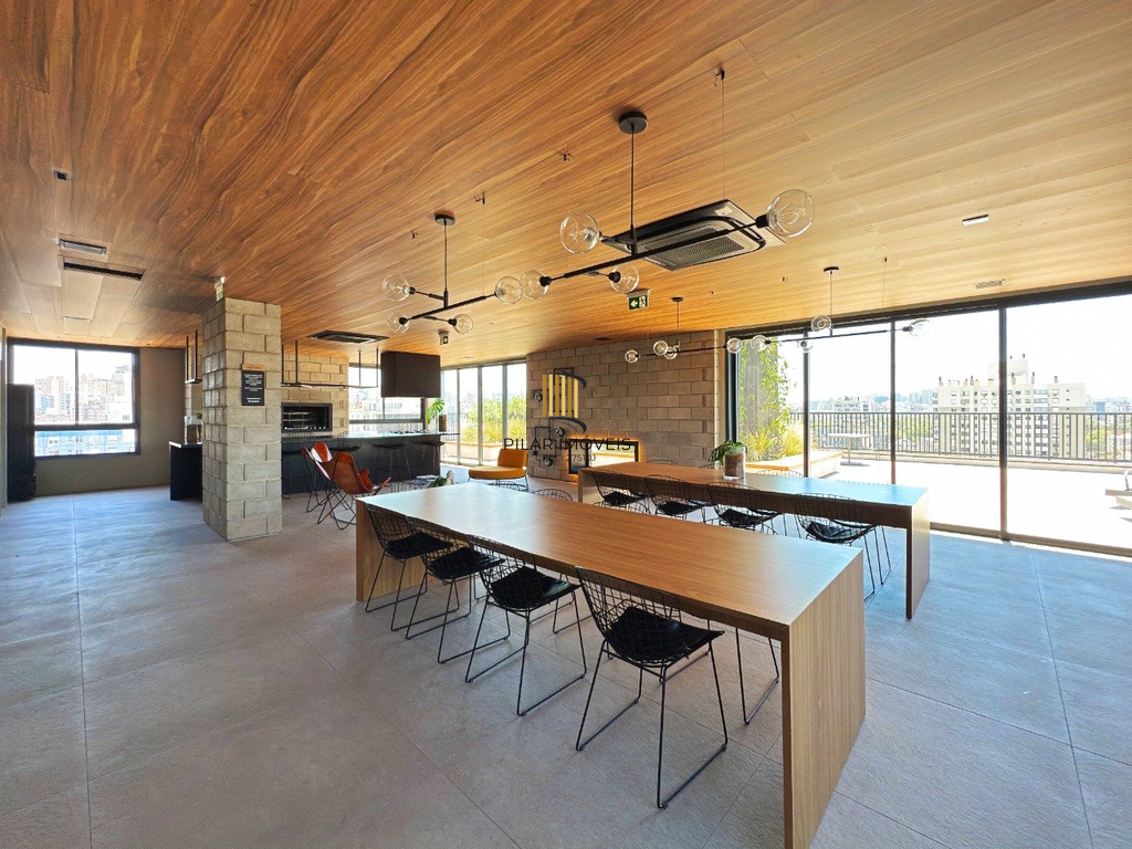 Apartamento 3 dormitórios no bairro Cidade Baixa