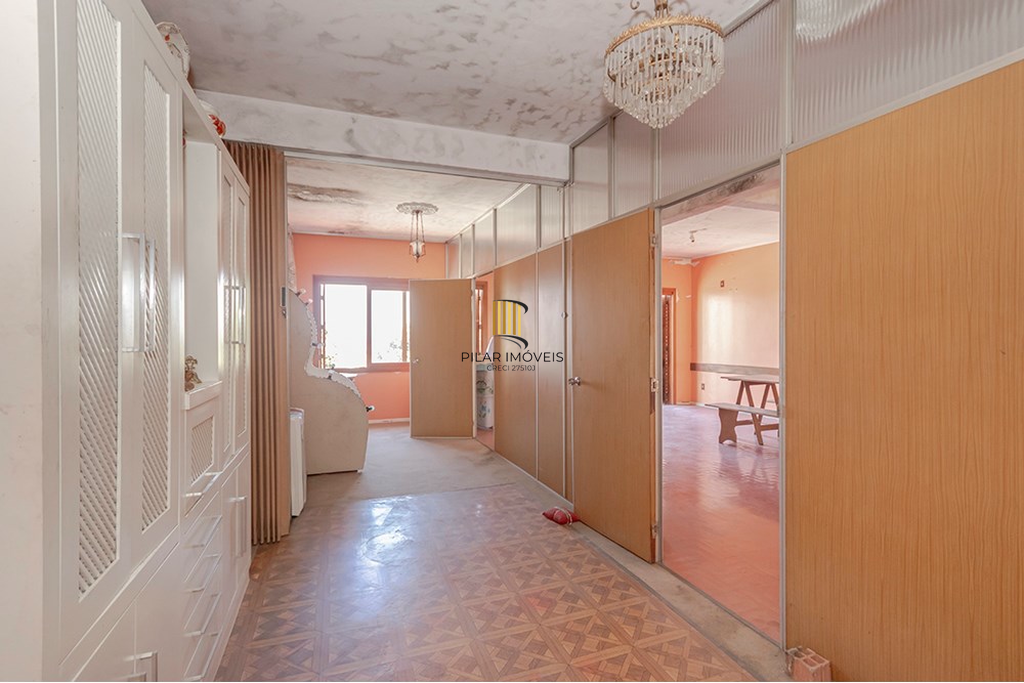 Casa 3 dormitórios no bairro Menino Deus