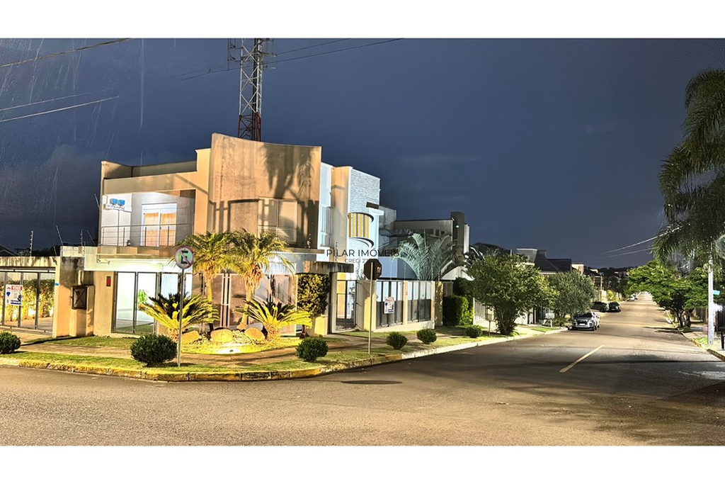 Casa 3 dormitórios no bairro Moinhos de Vento