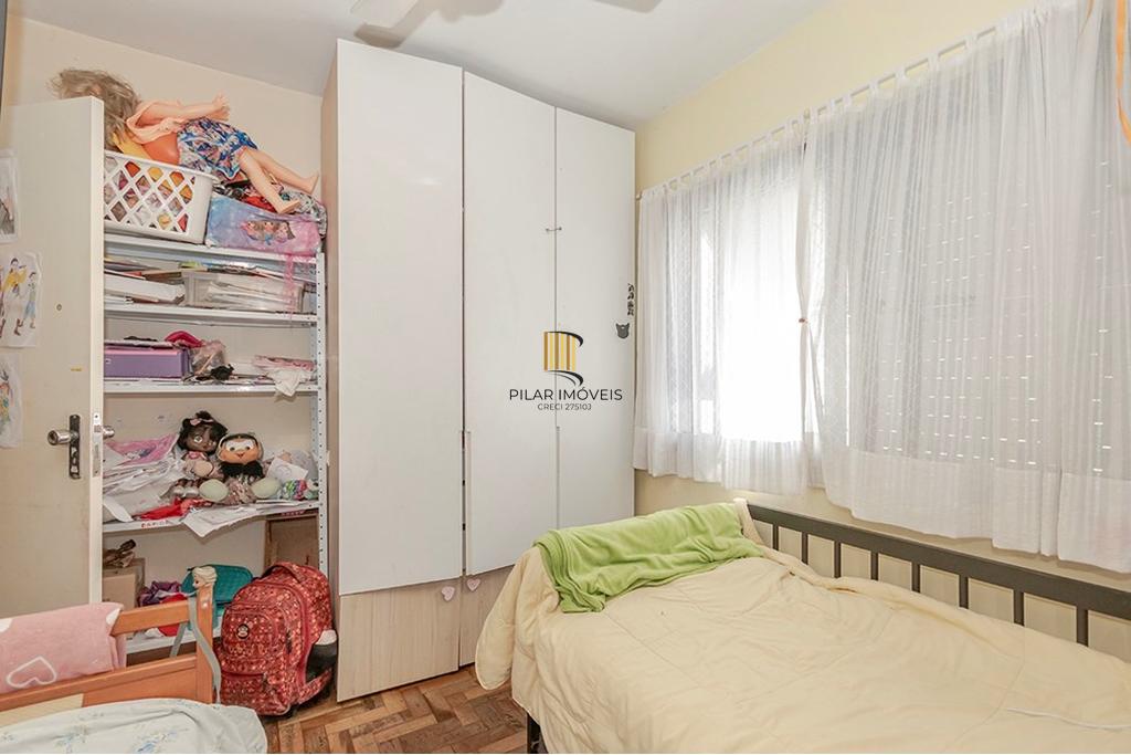 Apartamento 4 dormitórios no bairro Menino Deus
