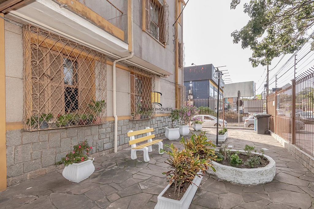 Apartamento 2 dormitórios no bairro Glória