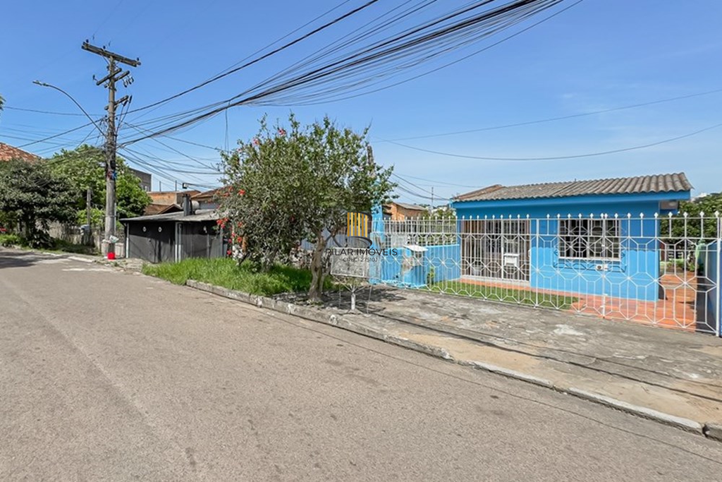 Casa 5 dormitórios no bairro Vila Jardim