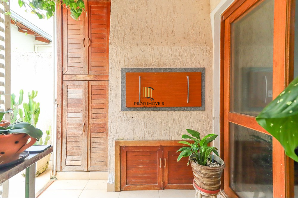 Casa 2 dormitórios no bairro Vila Nova