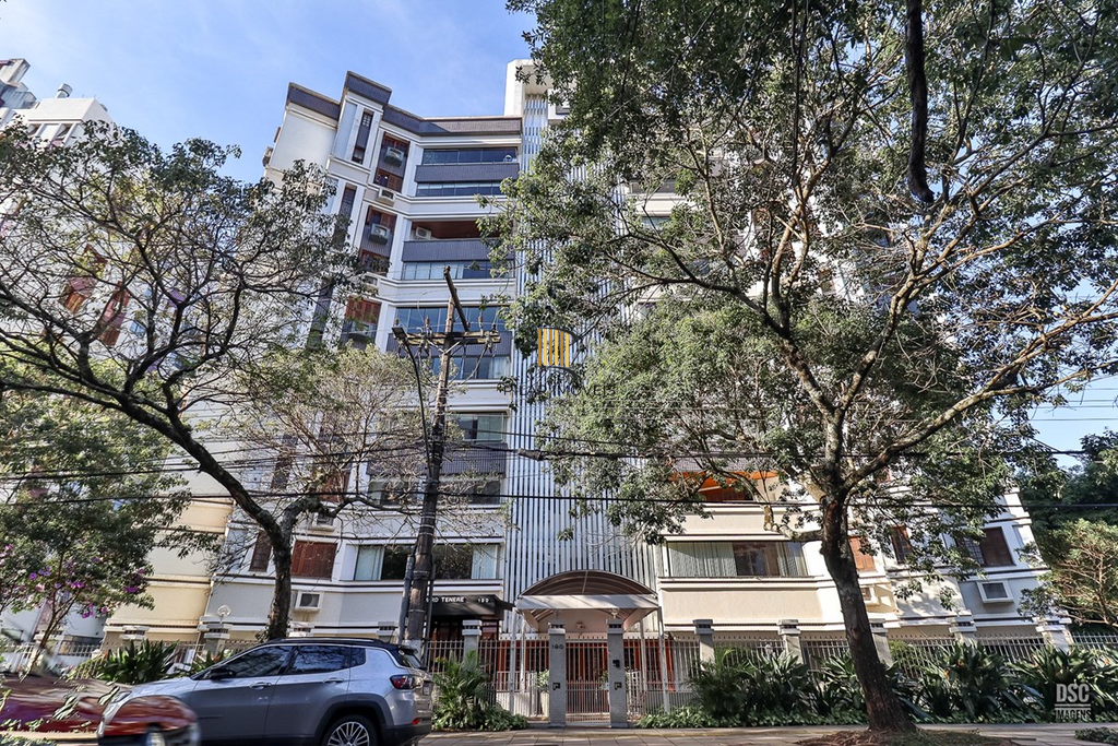 Apartamento 4 dormitórios no bairro Boa Vista