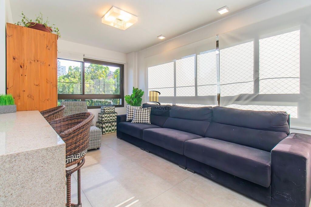 Apartamento 3 dormitórios no bairro Menino Deus