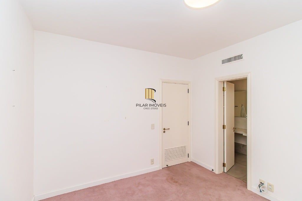 Apartamento 3 dormitórios no bairro Auxiliadora