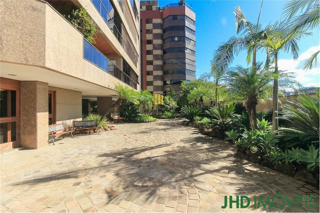 Apartamento 4 dormitórios no bairro Bela Vista