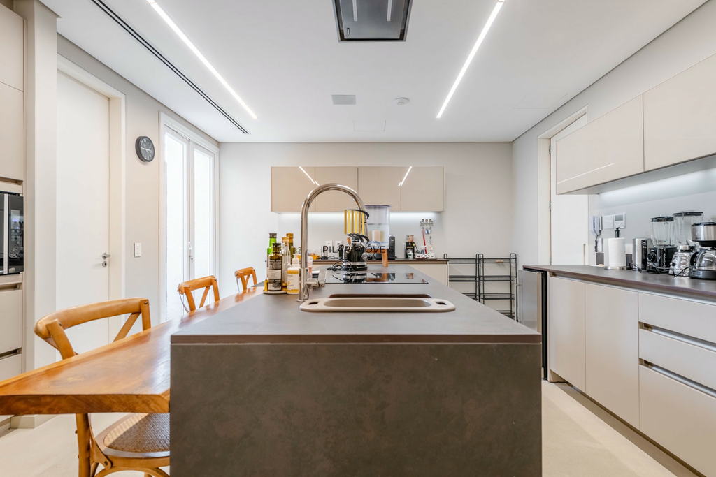 Apartamento 3 dormitórios no bairro Três Figueiras