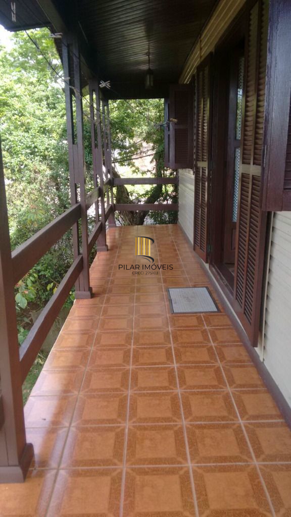 Casa 3 dormitórios no bairro Teresópolis