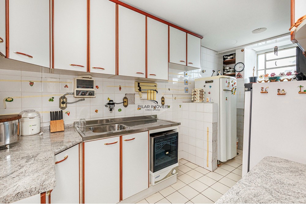 Apartamento 2 dormitórios no bairro Morro Santana