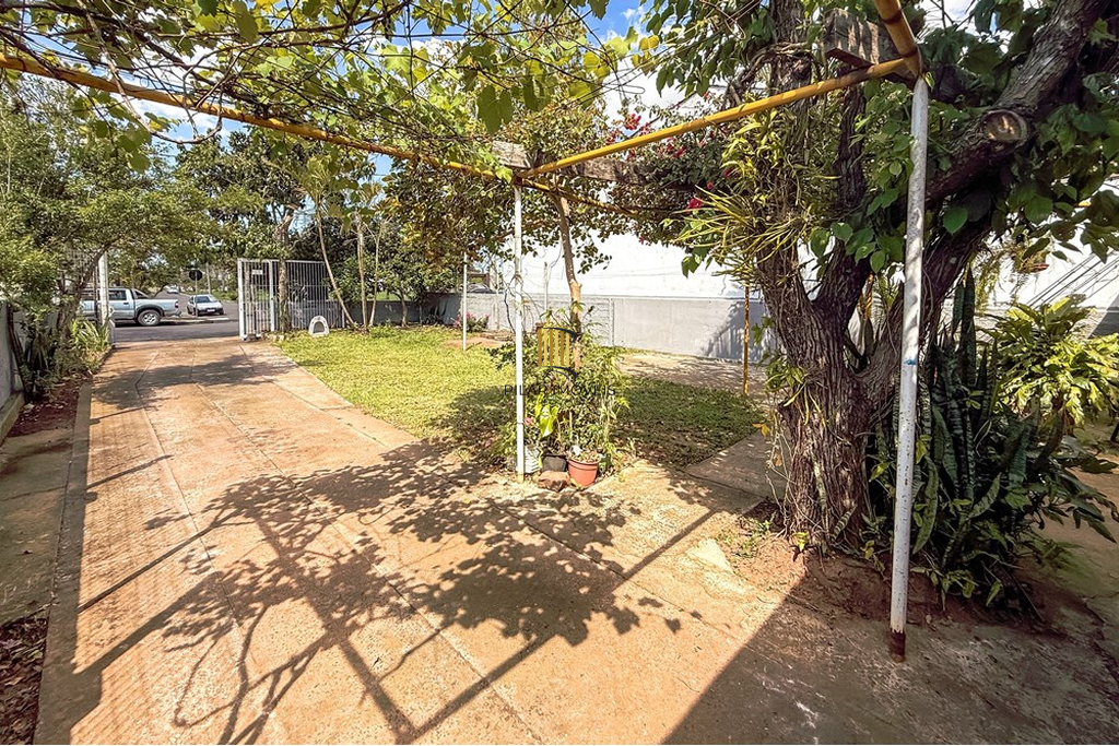 Terreno no bairro Olaria