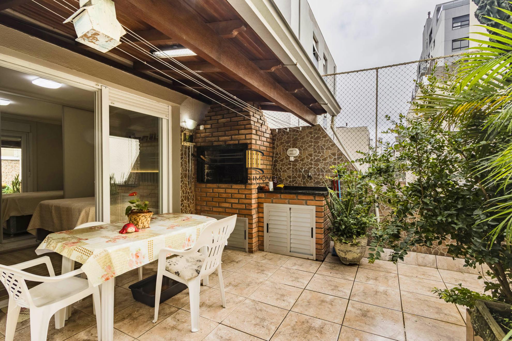 Apartamento 2 dormitórios no bairro Petrópolis