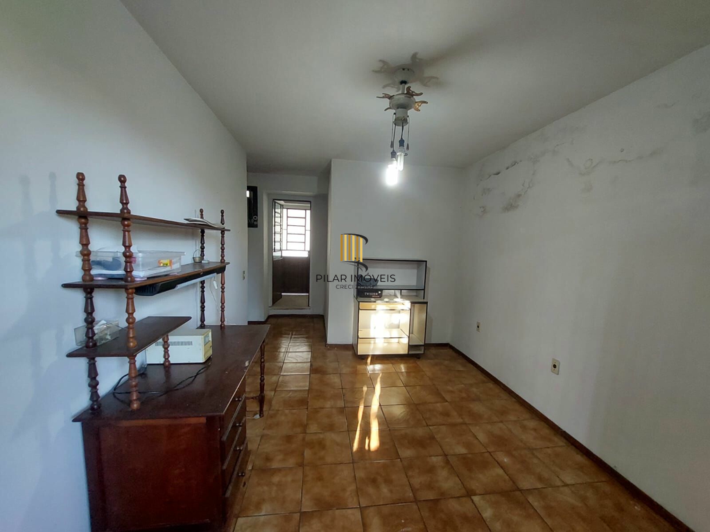 Casa 5 dormitórios no bairro Rio Branco