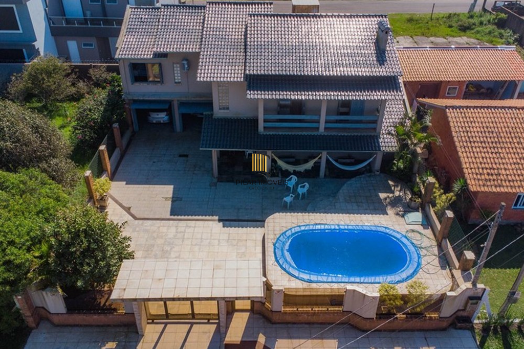 Casa 4 dormitórios no bairro Centro - Pilar Imóveis