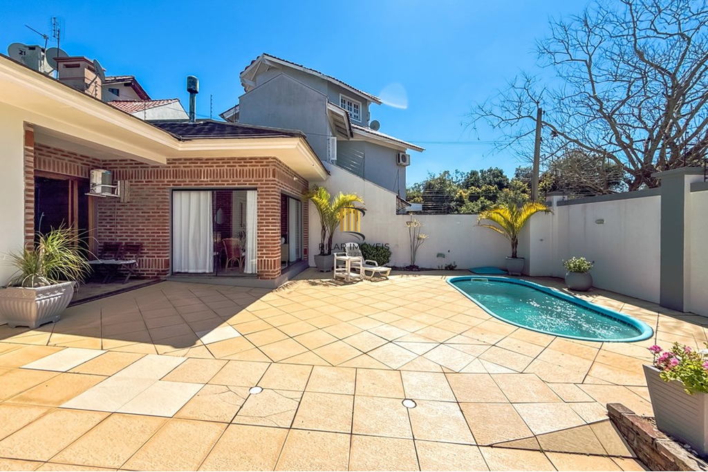 Casa 3 dormitórios no bairro Estância Velha