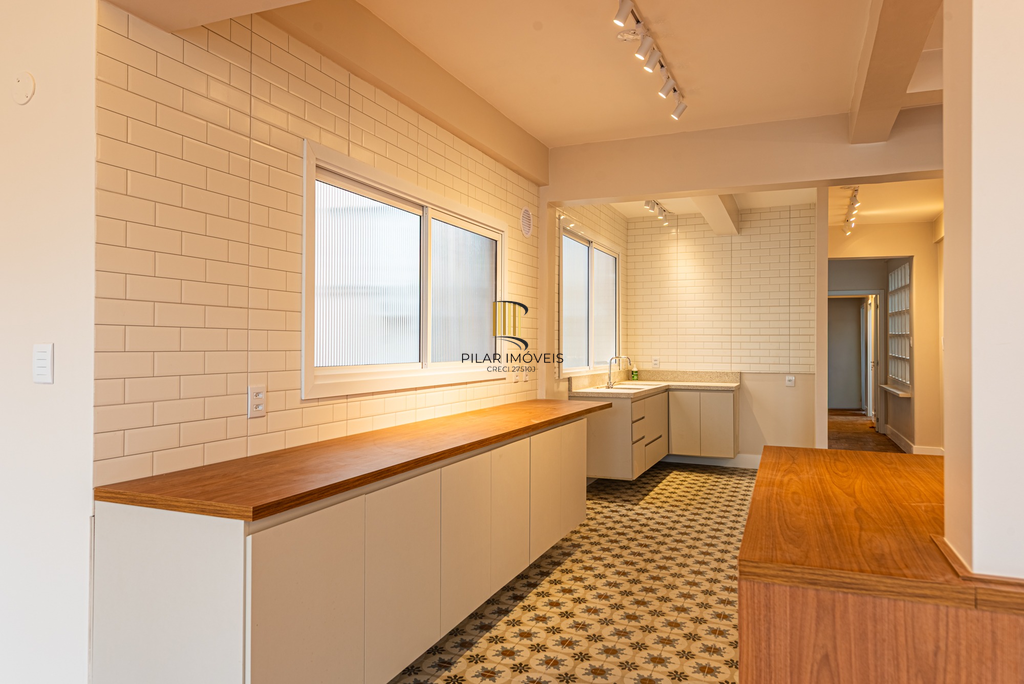 Apartamento 3 dormitórios no bairro Bom Fim