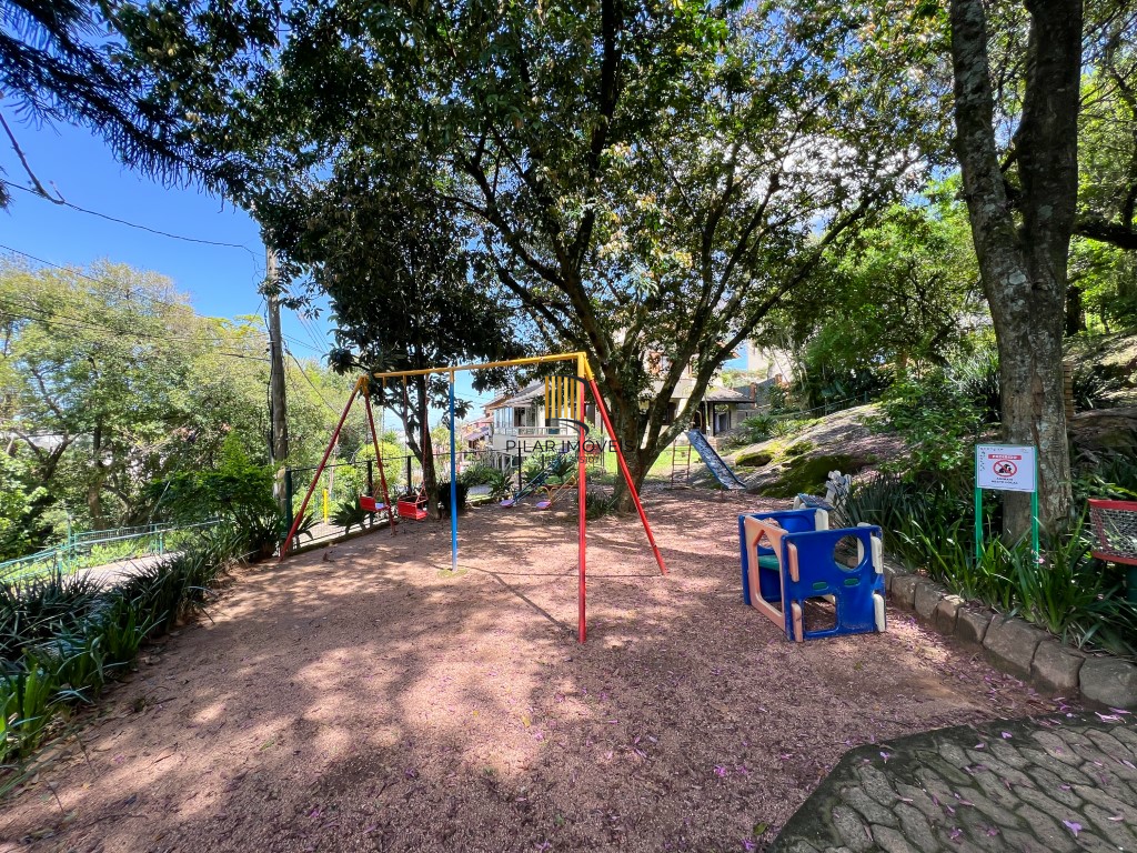 Casa de Condomínio 3 dormitórios no bairro Nonoai