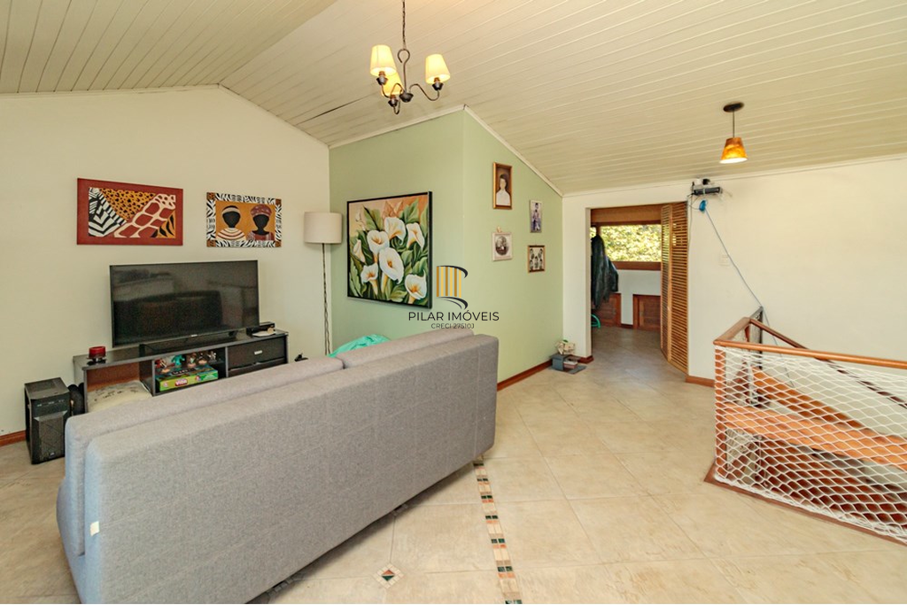 Casa 3 dormitórios no bairro Chácara das Pedras
