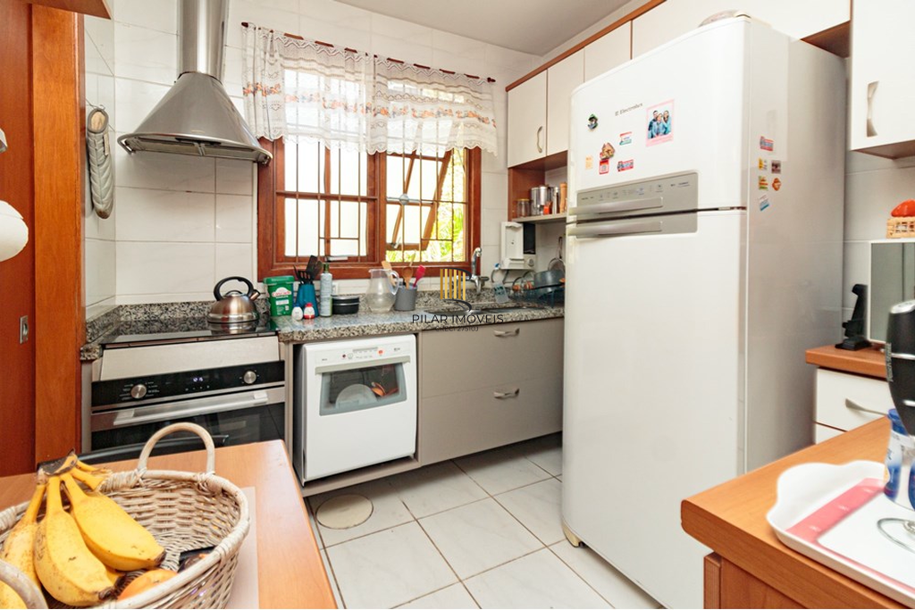Casa 3 dormitórios no bairro Chácara das Pedras