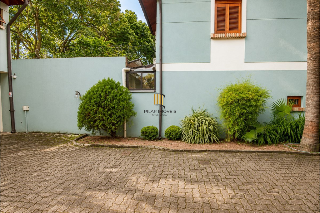 Casa de Condomínio 3 dormitórios no bairro Ipanema
