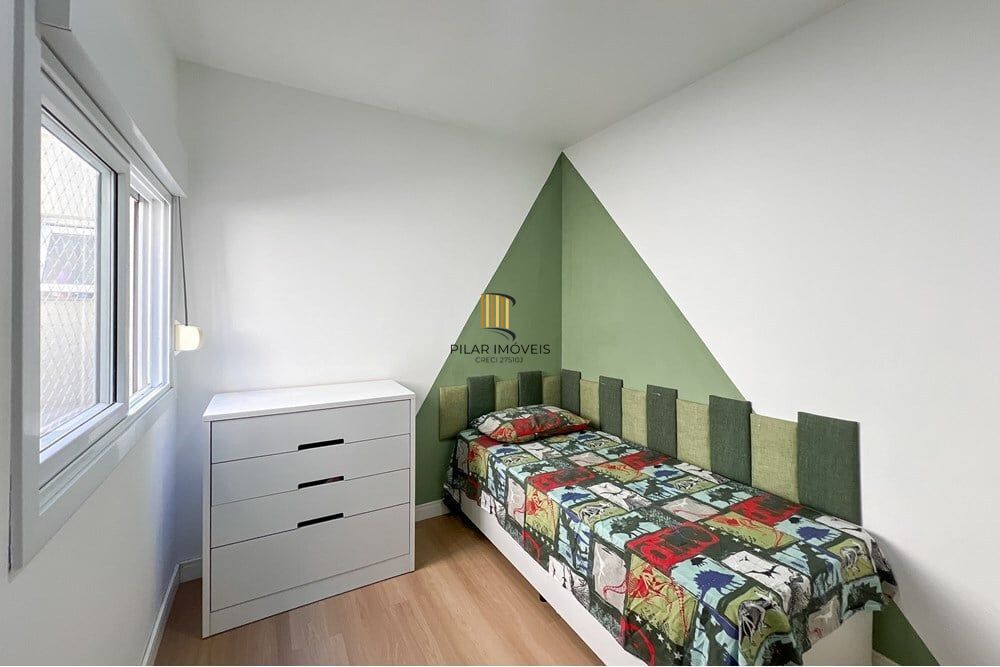 Casa de Condomínio 3 dormitórios no bairro Niterói