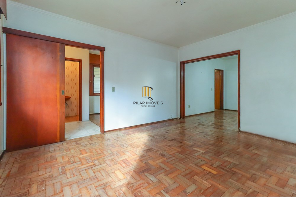 Casa 3 dormitórios no bairro Vila Ipiranga