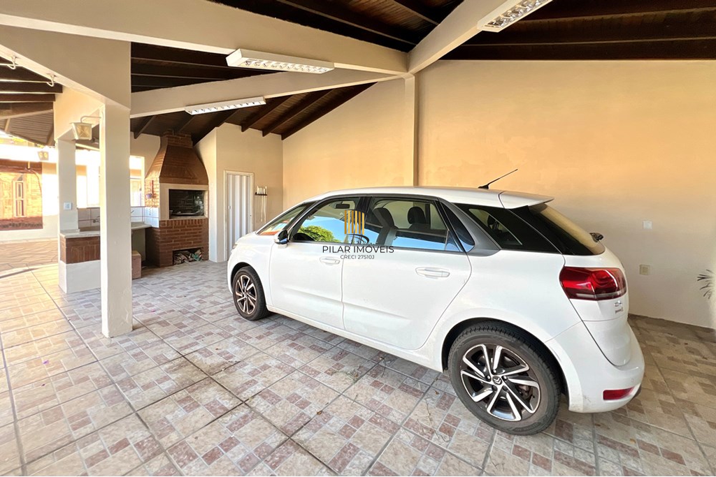 Casa 3 dormitórios no bairro Harmonia