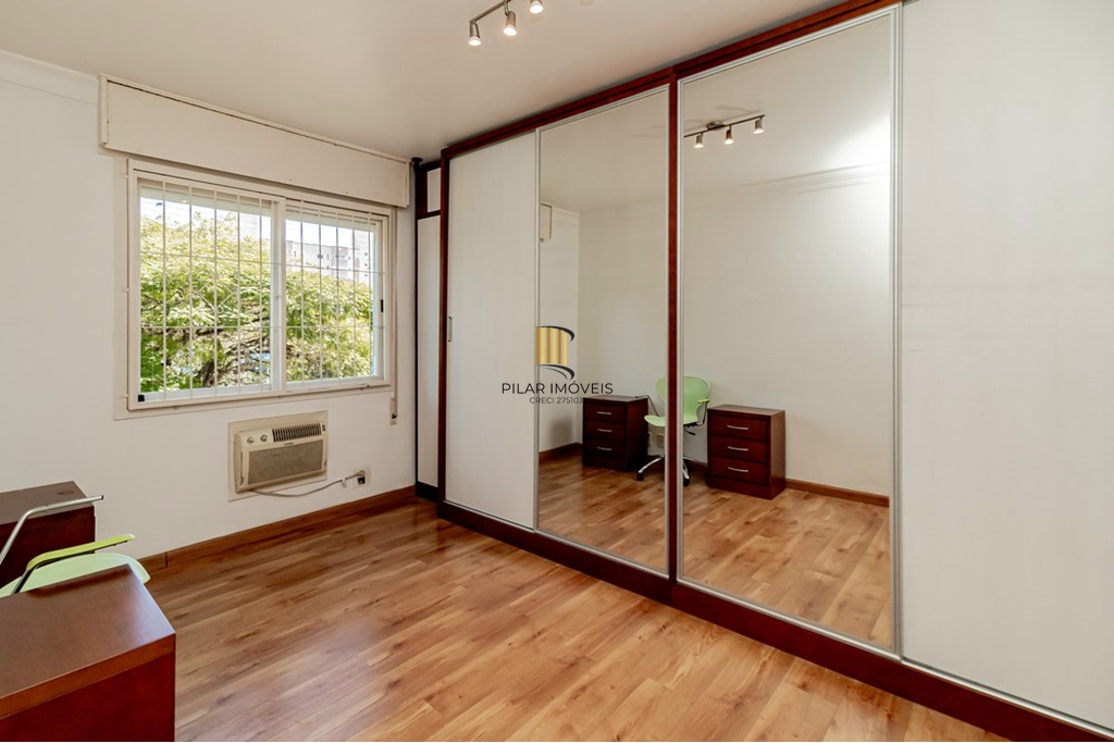 Apartamento 2 dormitórios no bairro Menino Deus