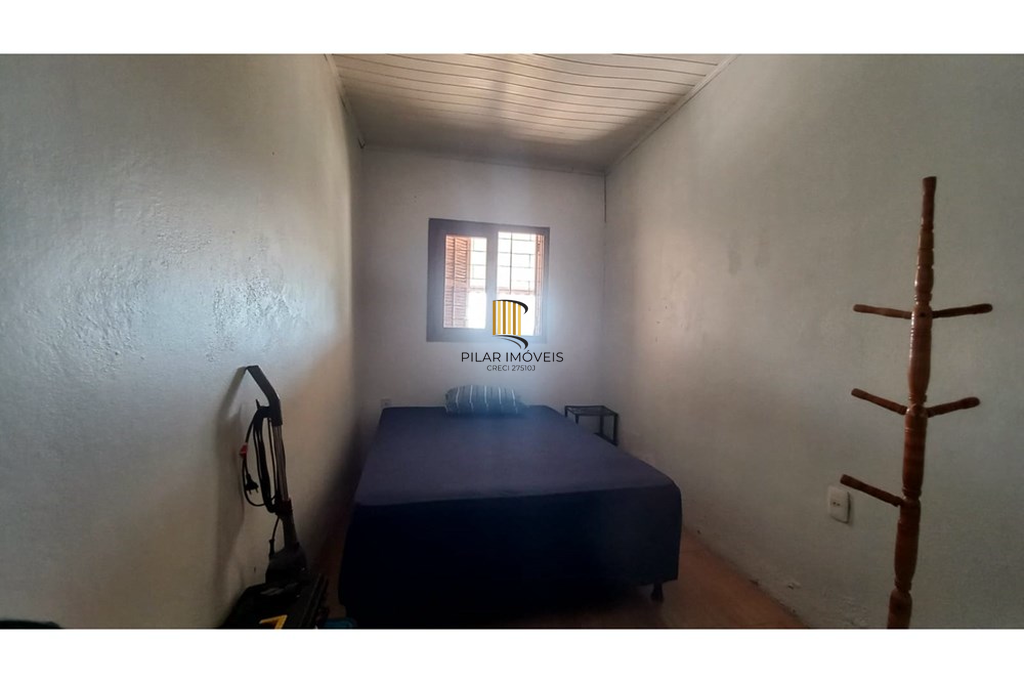 Casa 2 dormitórios no bairro Maringá