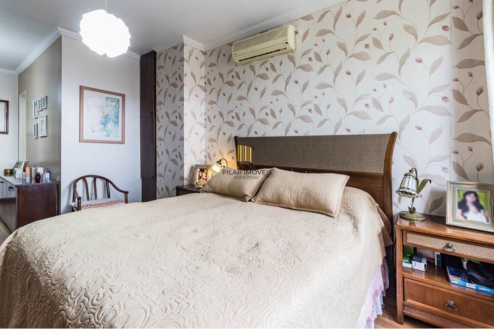 Casa 3 dormitórios no bairro Jardim Sabará