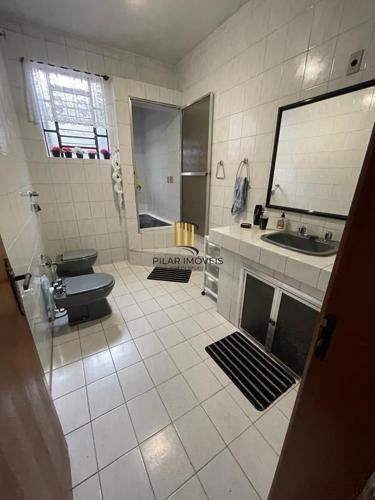 Apartamento 3 dormitórios no bairro Bom Fim