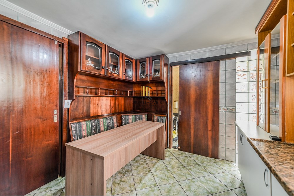 Casa de Condomínio 4 dormitórios no bairro Santa Tereza