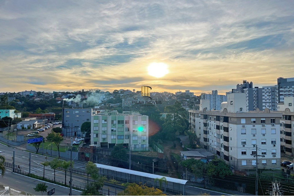 Apartamento 2 dormitórios no bairro Glória