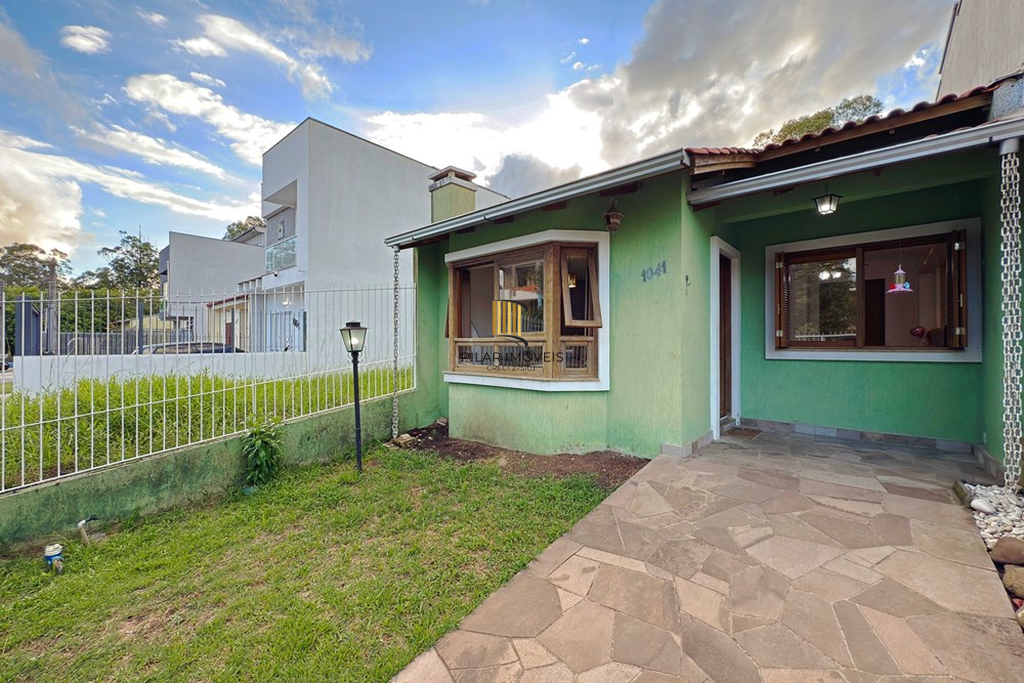 Casa 2 dormitórios no bairro Hípica - Pilar Imóveis