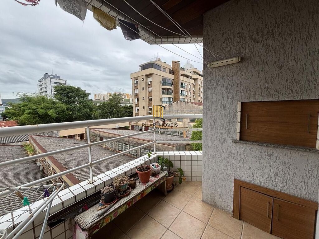 Apartamento 2 dormitórios no bairro Santana