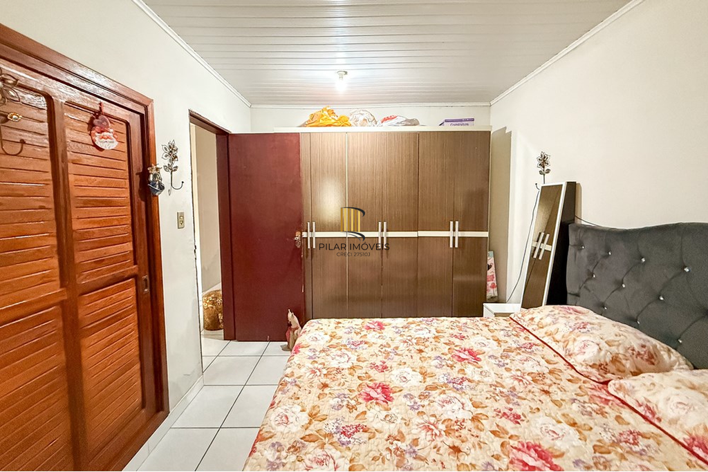 Casa 2 dormitórios no bairro Capão da Cruz