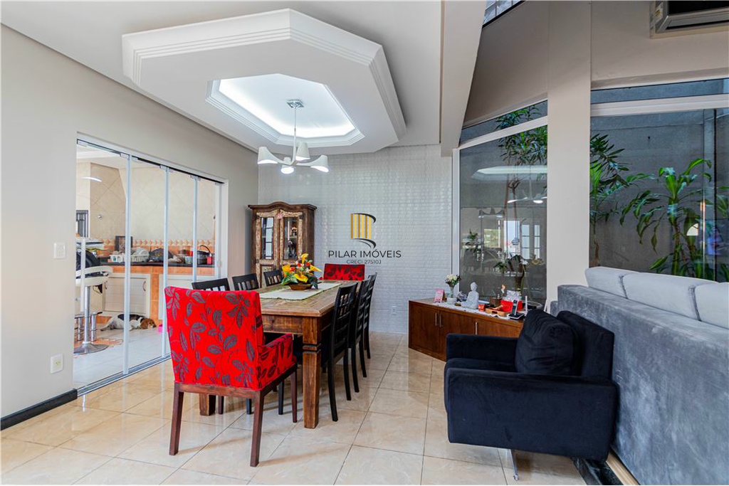 Casa de Condomínio 3 dormitórios no bairro Sarandi