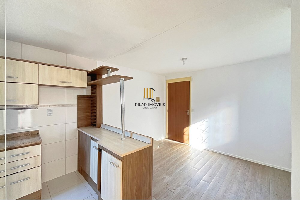 Apartamento 2 dormitórios no bairro Campo Novo