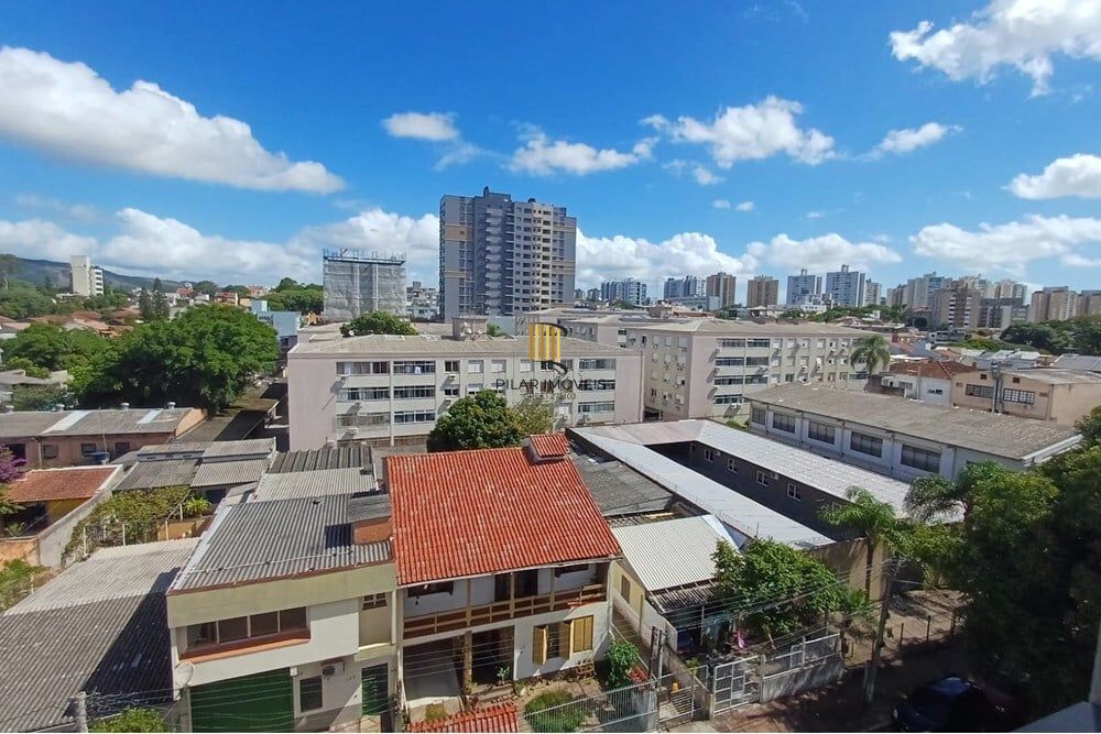 Apartamento 2 dormitórios no bairro Vila Ipiranga