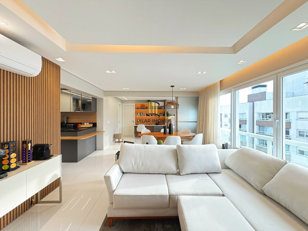 Apartamento 3 dormitórios no bairro Menino Deus