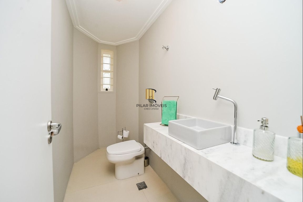 Casa 3 dormitórios no bairro São Sebastião