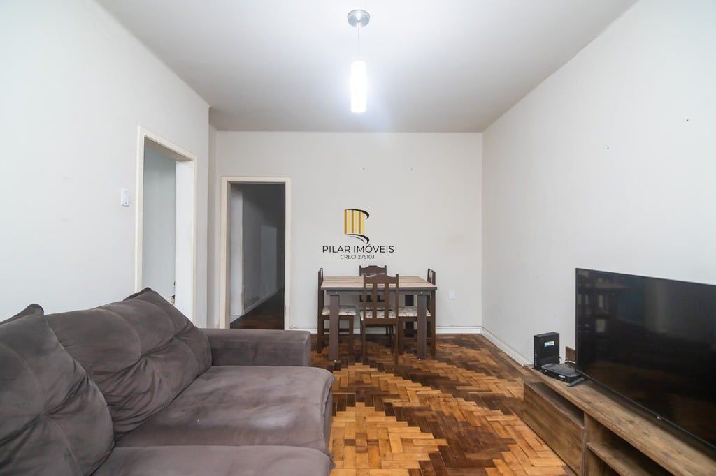 Apartamento 2 dormitórios no bairro Azenha